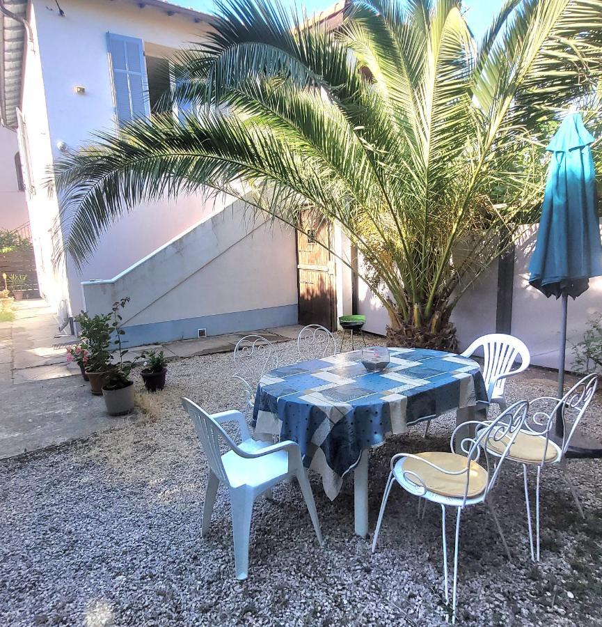 Villa La Desiree - Haut De Villa, 68M2, 8 Personnes Max, Climatise, 4 Etoiles, 120M2 De Jardin Et Parking, Wifi, Vu Mer Antibes Eksteriør bilde